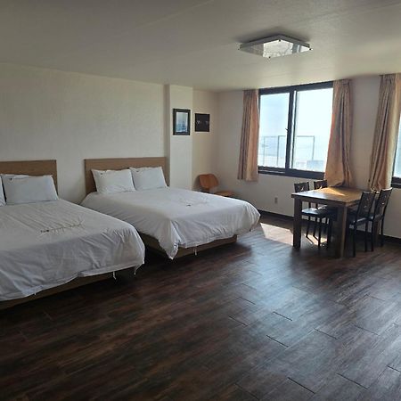 Hotel Mallipo Taean Bagian luar foto